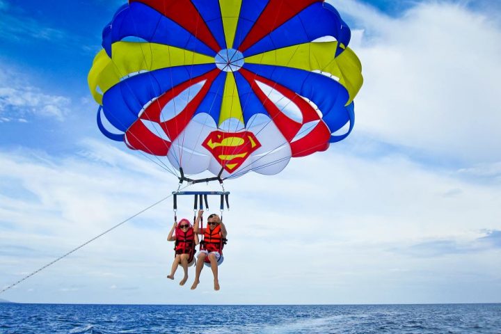 boracay parasailing رحلة البراشوت في شرم الشيخ